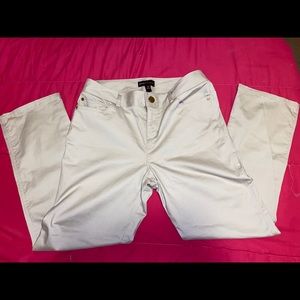 Dana Butchman light cream colored jeans